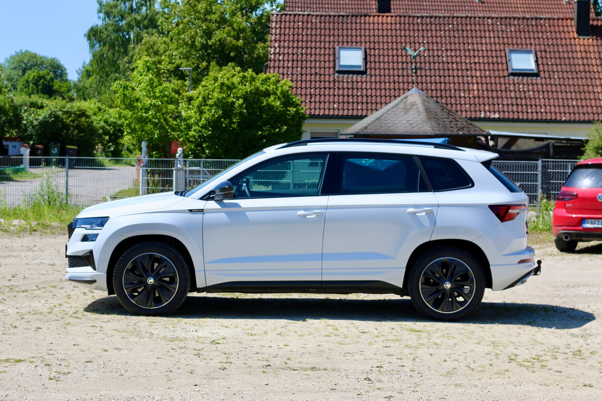 whatsapp image 2025 11 24 at 18.43.19