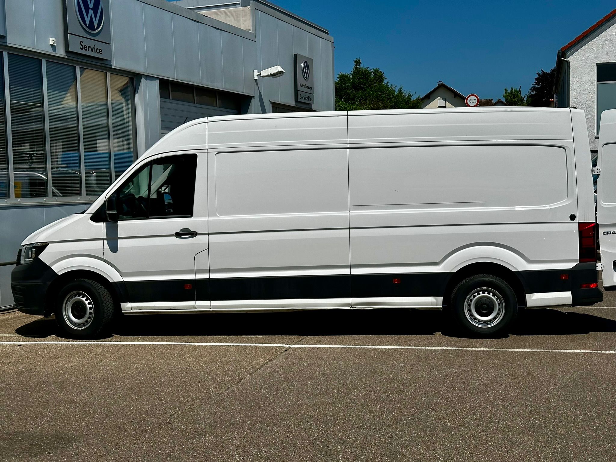 whatsapp image 2025 11 24 at 18.46.00